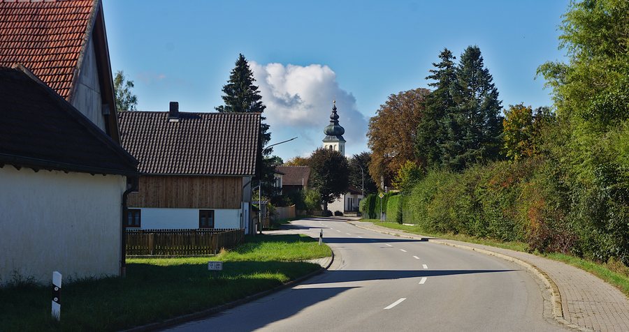 Dorfpartie in Aich (Bodenkirchen)