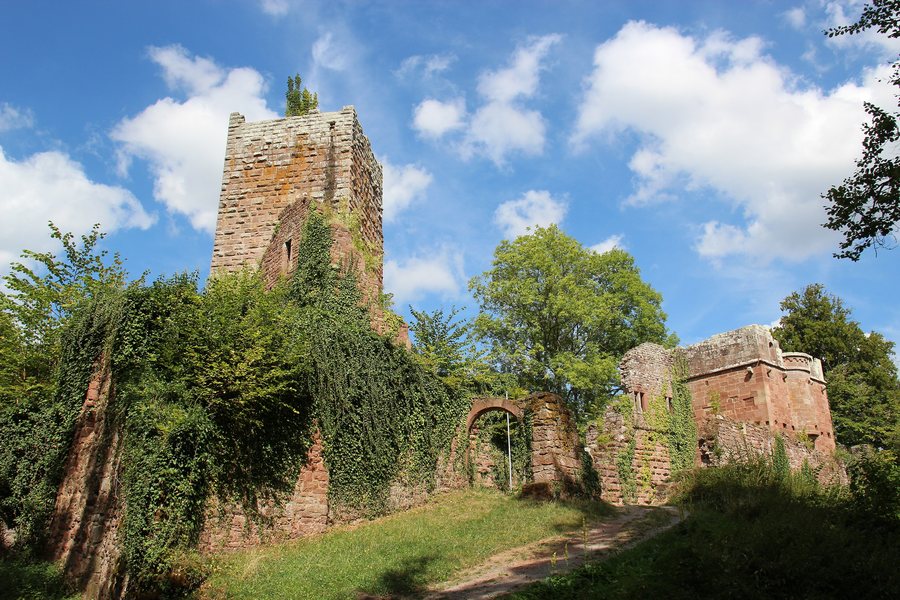 File:Burg Wildenberg (Kirchzell).jpg