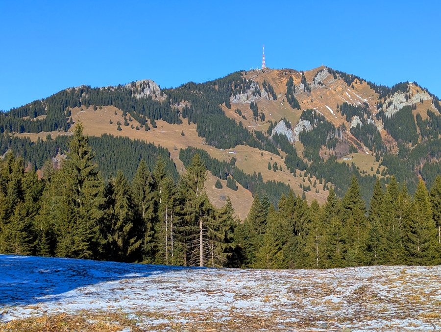 File:Sonthofen-Aussichtspunkt Kapf-02-Gruenten-2025-gje.jpg