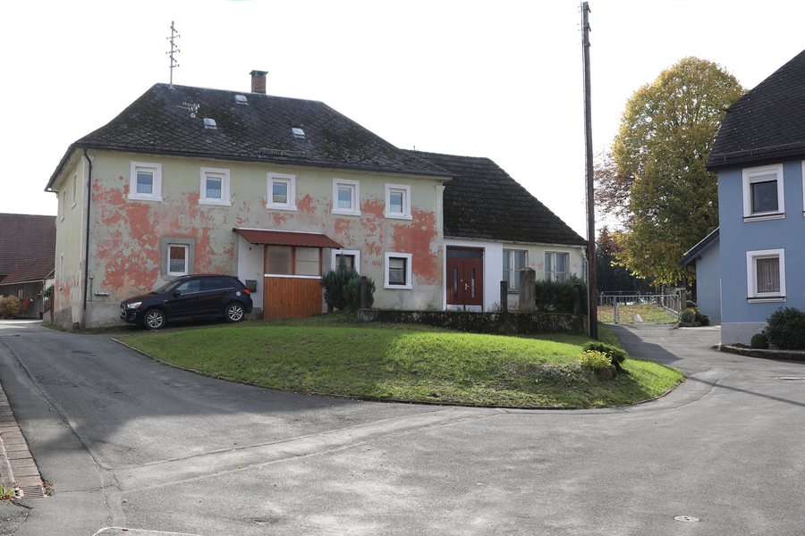 File:Schwand-Gasthaus-zur-Sonne.jpg