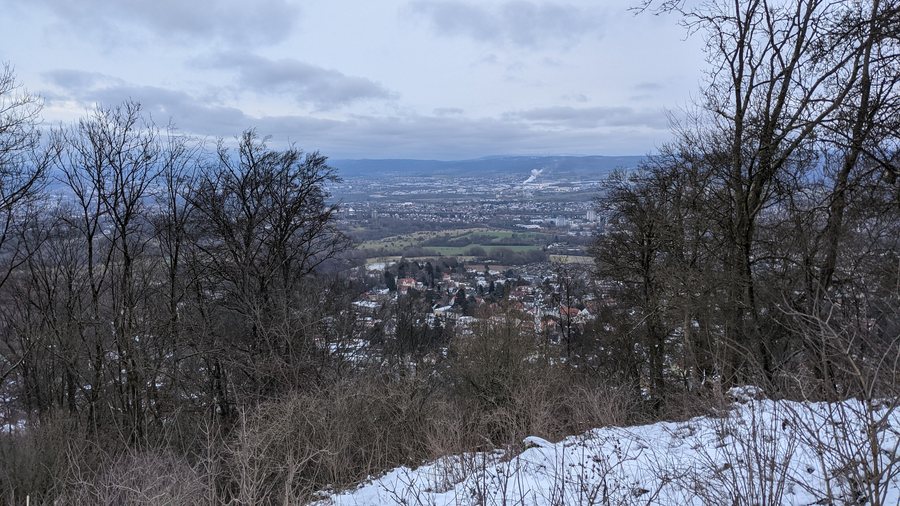File:Blick auf Brasselsberg und Kassel.jpg