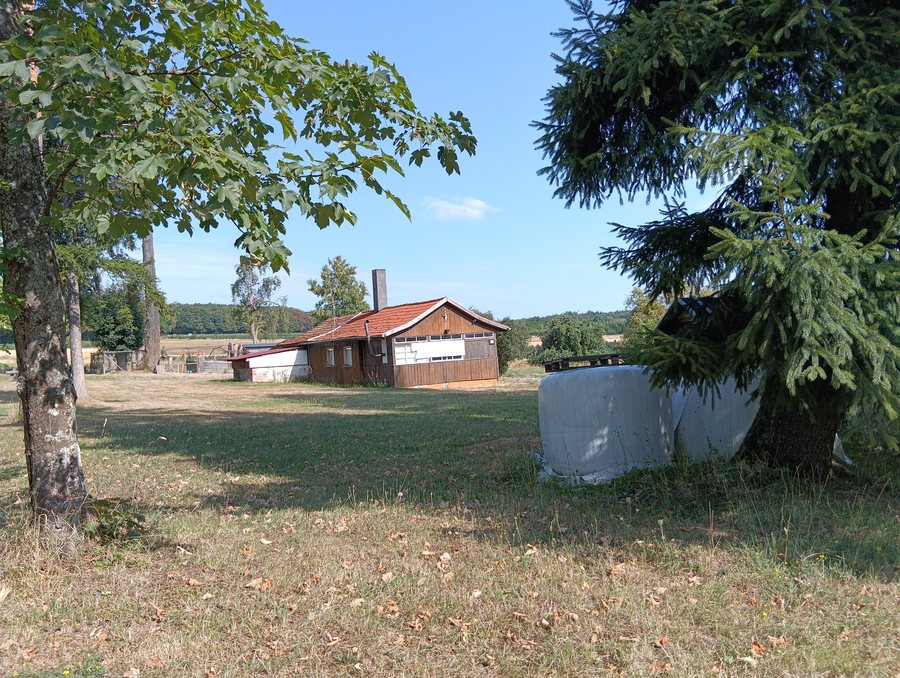 File:Jagdhaus (Limbach-Laudenberg).jpg