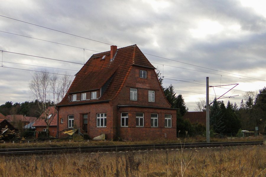 File:Kuhlenfeld Bahnhof 2014-02-09 3-2.jpg