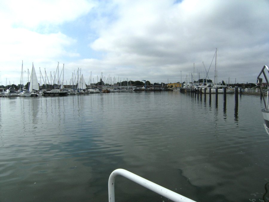 File:Kröslin-Marina-100816-049.JPG