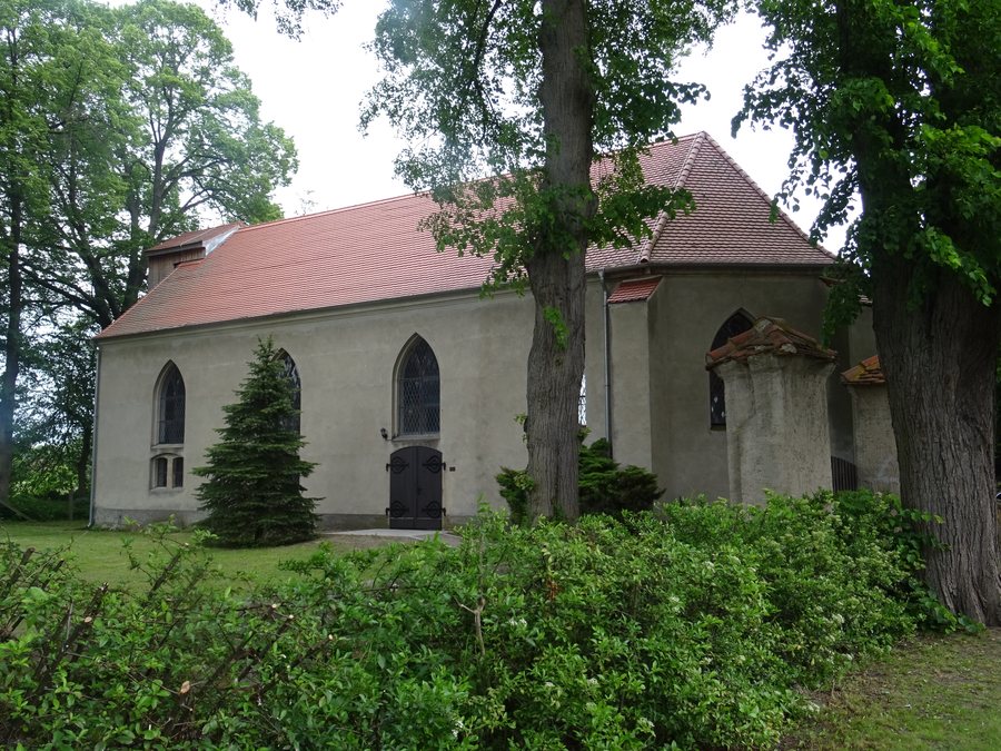 File:LiepgartenKirche.jpg