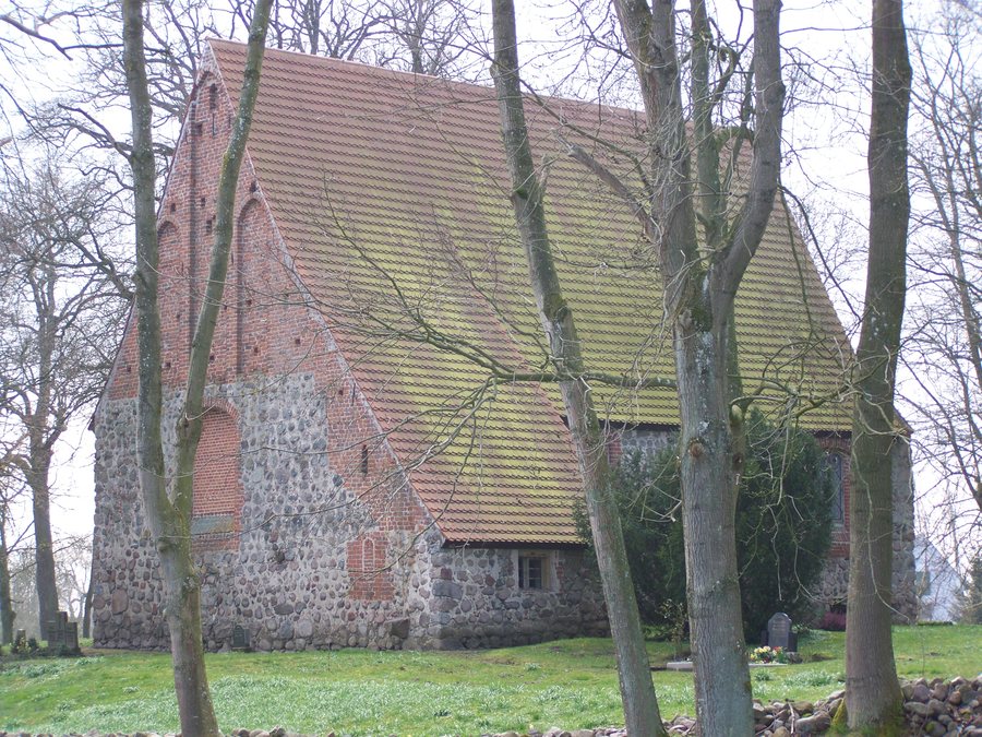 Dorfkirche Drechow (2008-04-03)