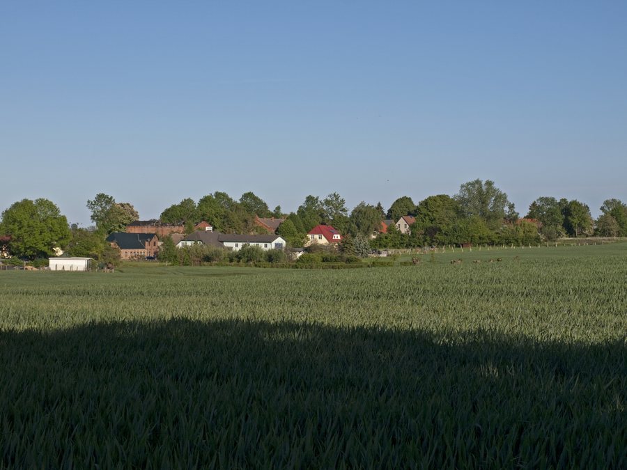 File:Penzin Panorama.jpg